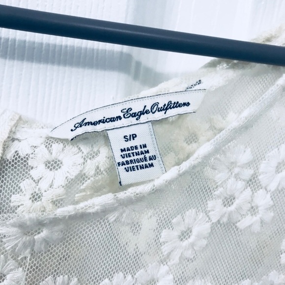 White Flower Lace Peplum Top - Picture 2 of 3